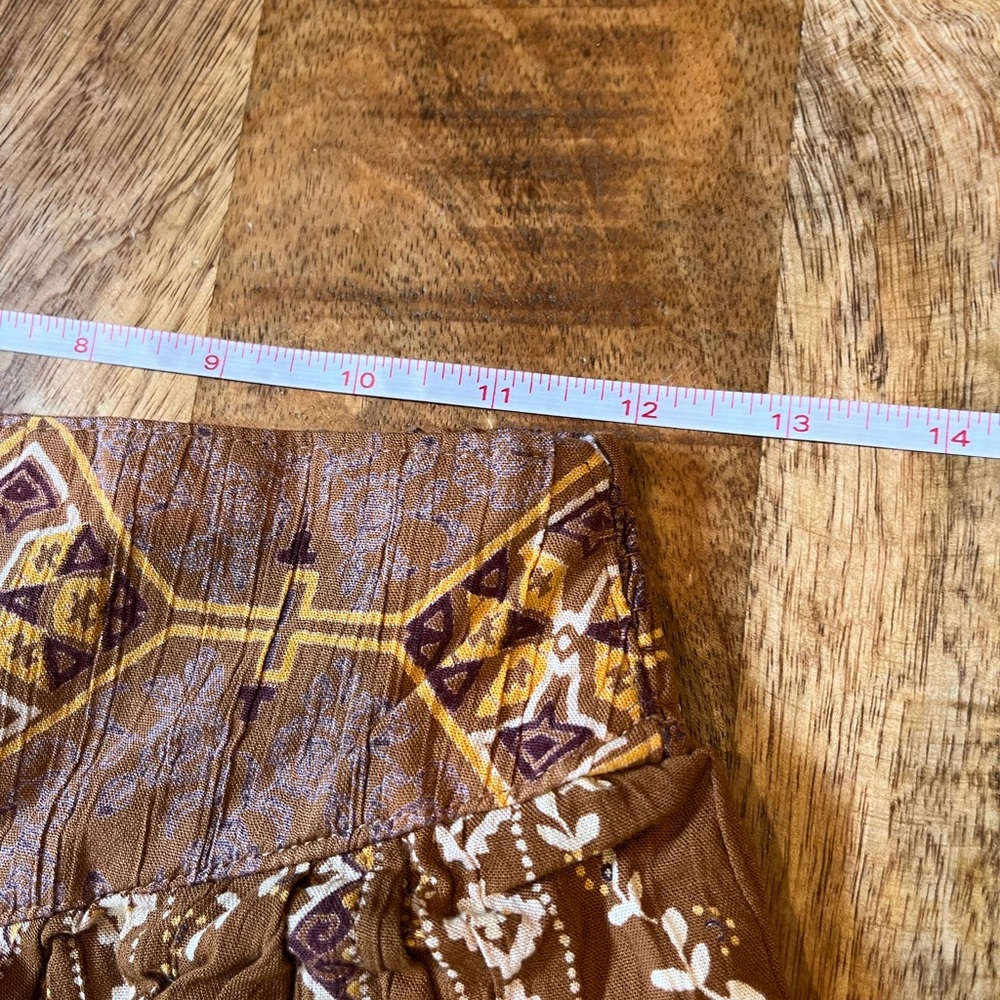 Angie Wide Leg Printed Smocked Waist Pocket Pants - Picture 6 of 10